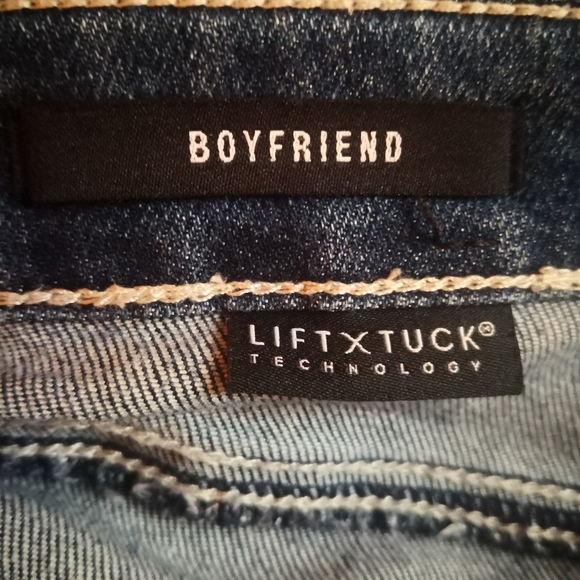 NYDJ Statement Denim - Picture 5 of 12